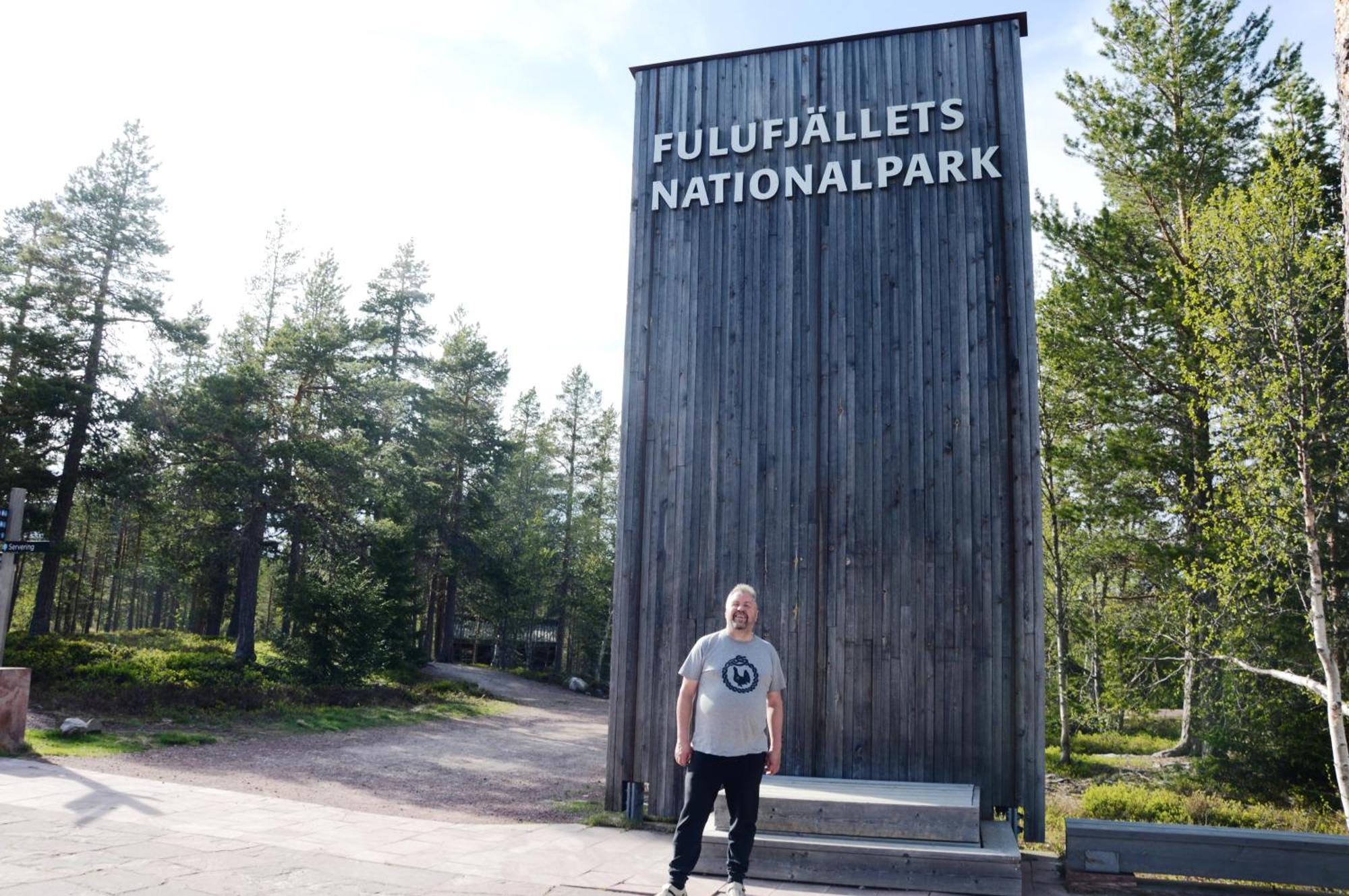 Hytte Anno 1721 Uten Internett, Strom, Vann - Men Med Rodmalt Utedo Ljørdal Exteriér fotografie